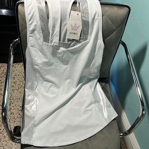 NWT crowned athletics rebel princess Star Wars princess Leia flow tank top XS